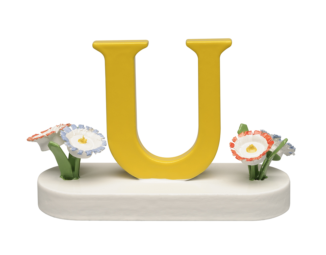 Buchstabe mit Blumen