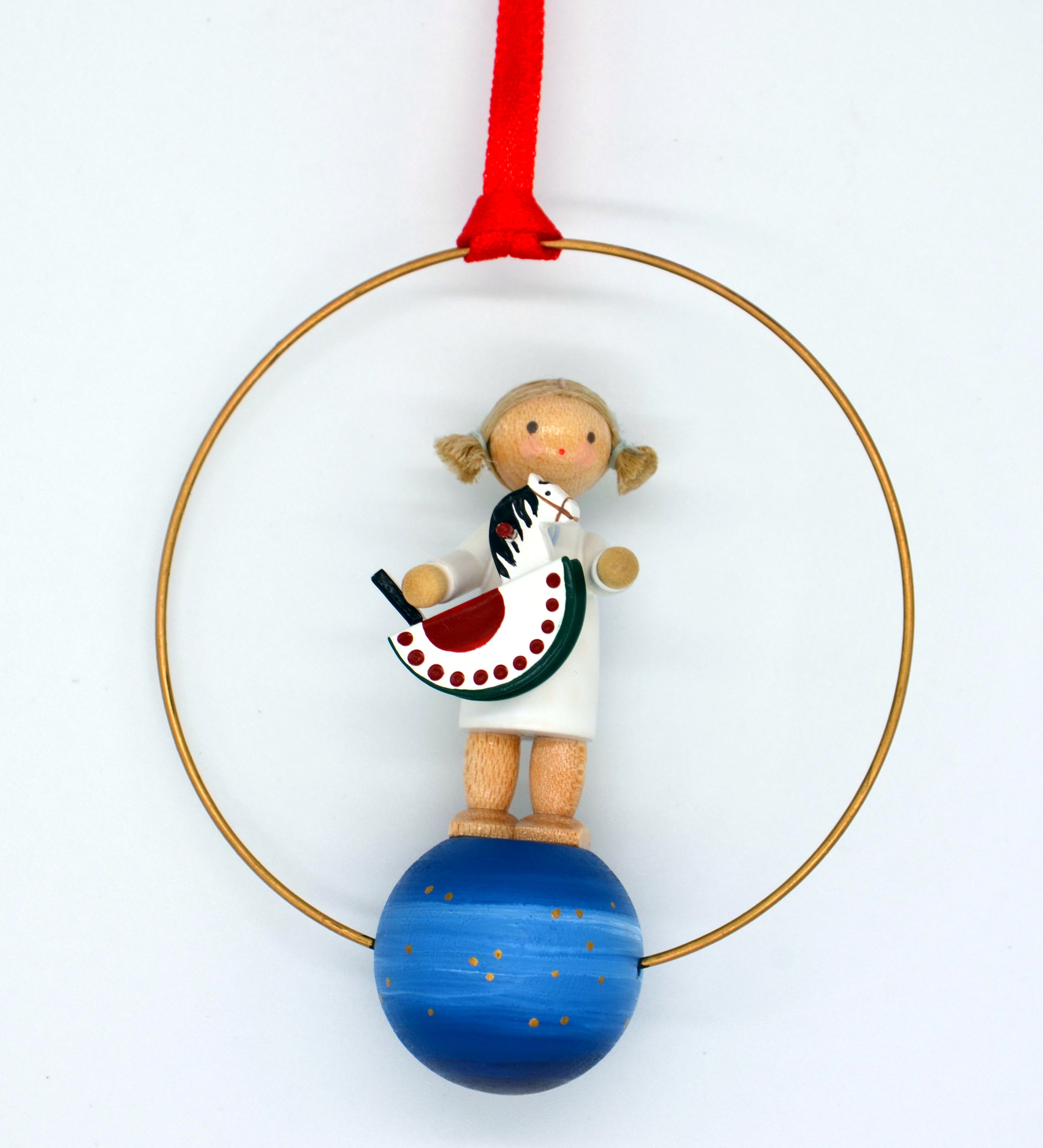 Engel mit Schaukelpferd -Weihnachtsschmuck-