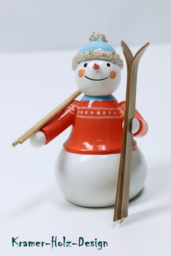 Schneemann mit Ski