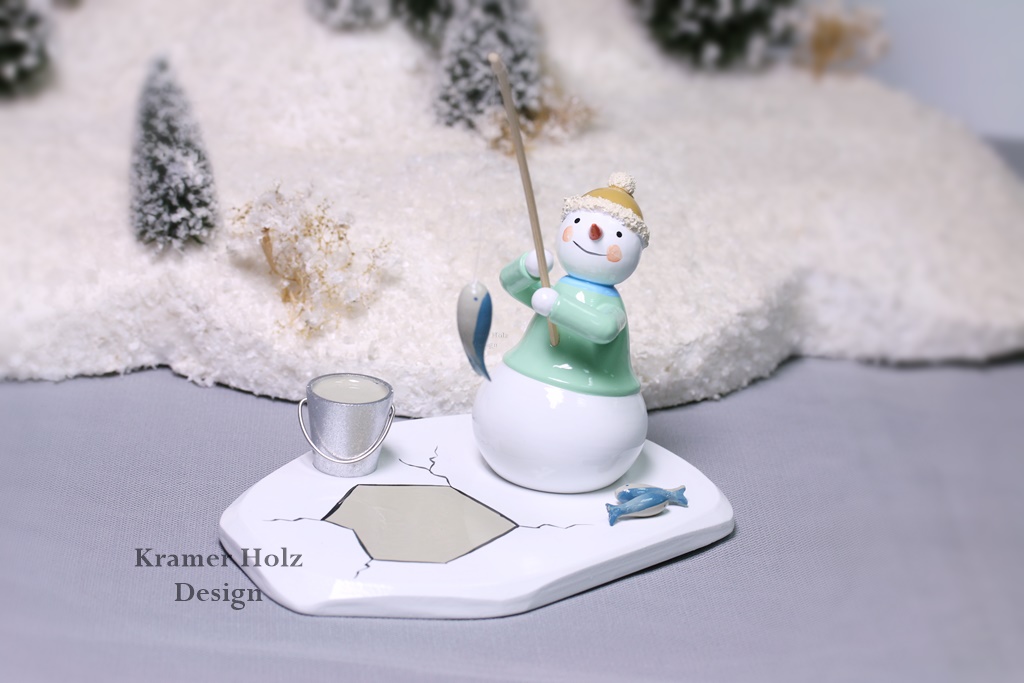 Schneemann mit Angel