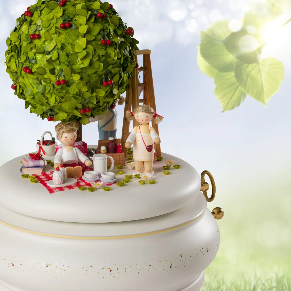 Spieldose "Der alte Kirschbaum - Sommer"