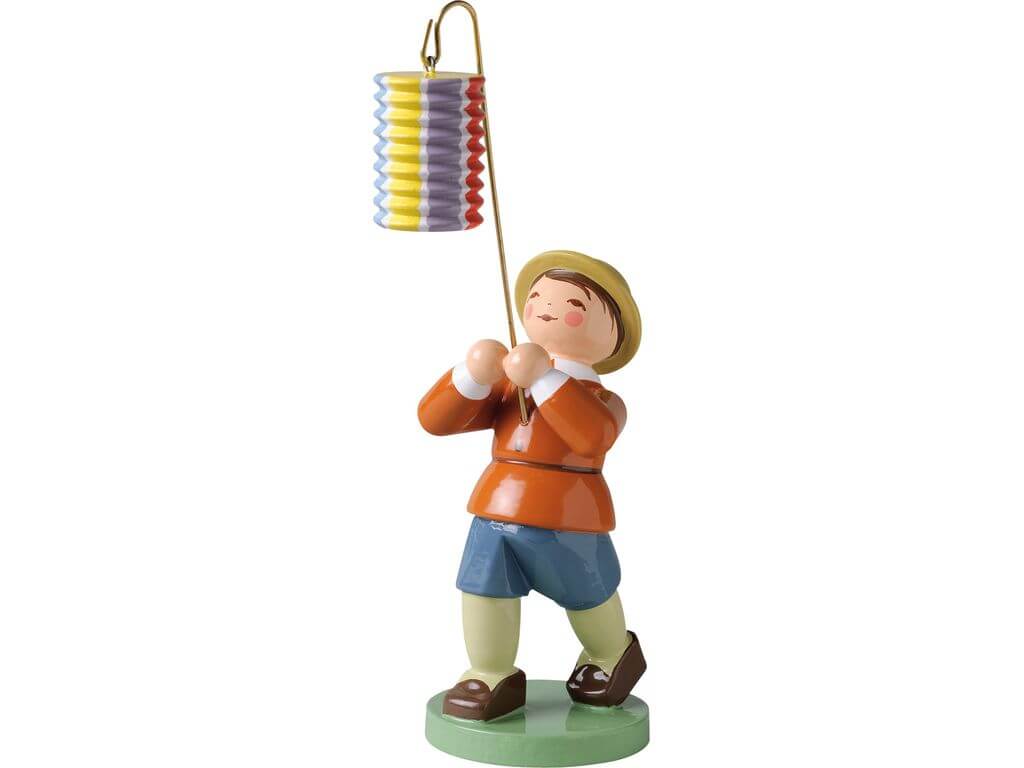Junge mit Lampion, kurz, gestreift