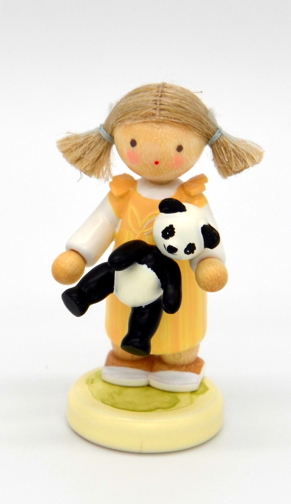 Mädchen mit Panda