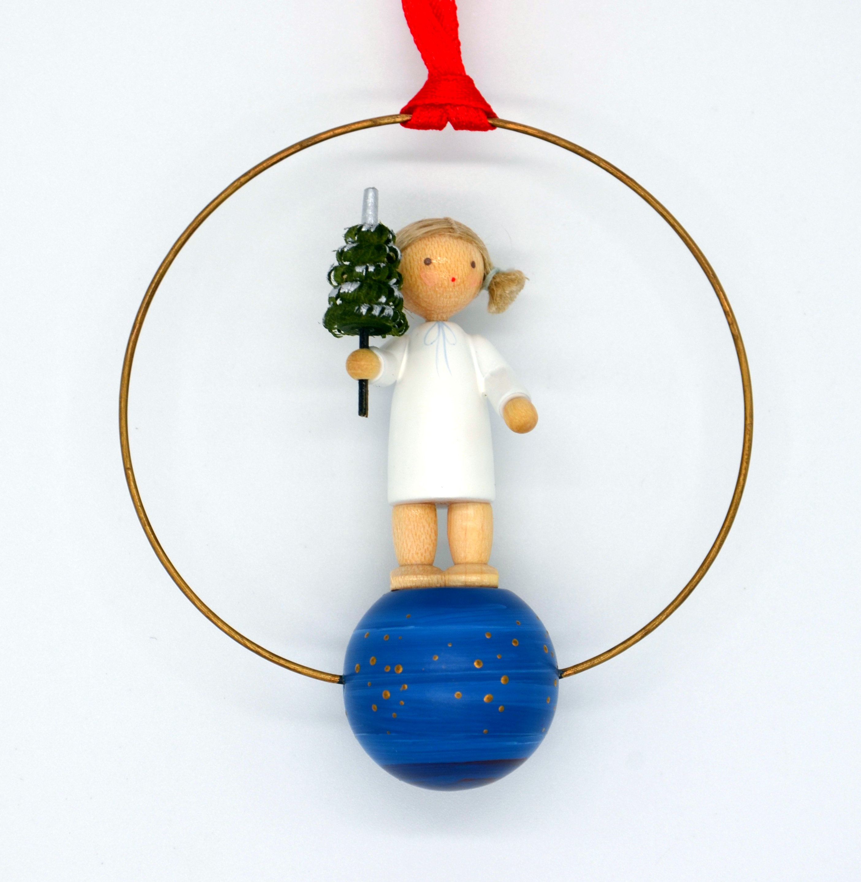 Engel mit Bäumchen -Weihnachtsschmuck-